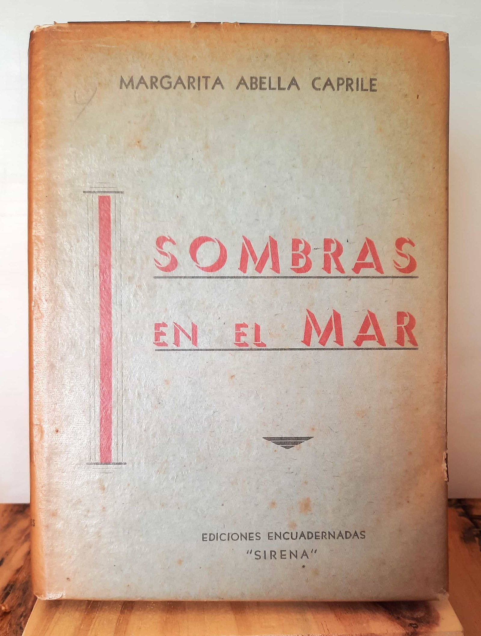 Portada de Sombras en el mar